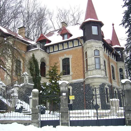 Pensjonat Romantic Chateau 3*