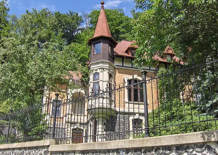 Romantic Chateau Pensionat