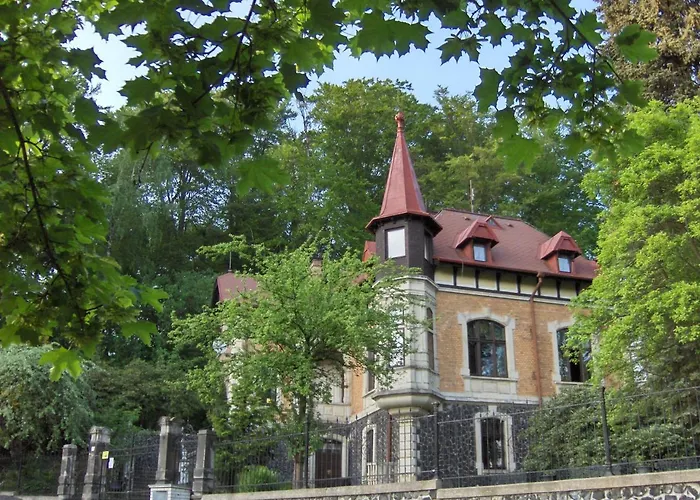 Pensionat Romantic Chateau Krásná Lípa